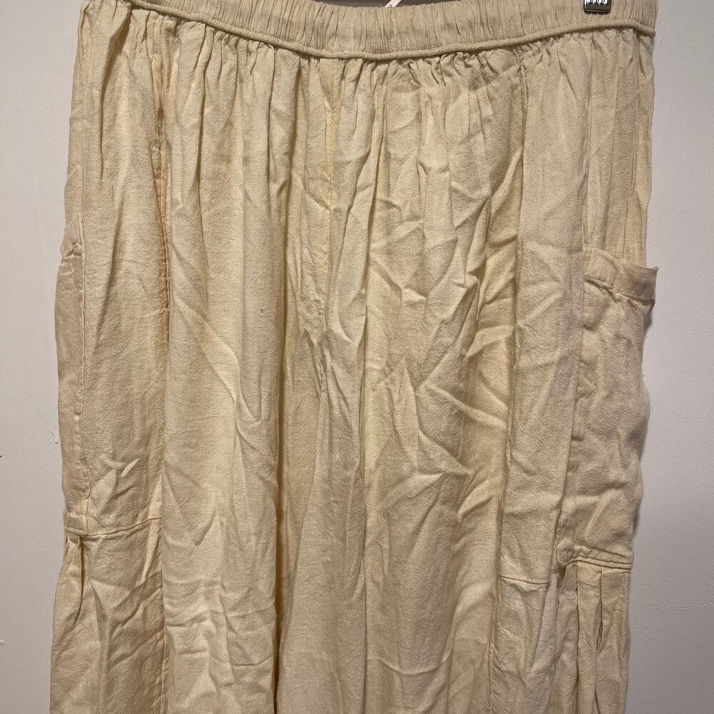 Quinn Pants - Picture 2 of 5
